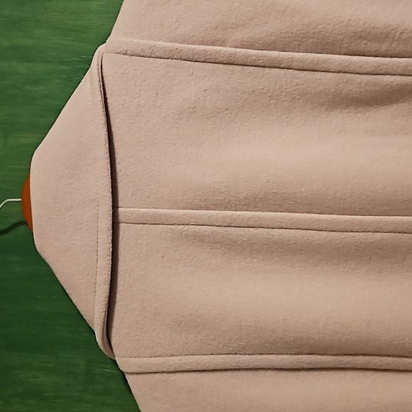 Lands End Creme/Lt Beige/Camel color Pea Coat size 4P EUC - Picture 13 of 13